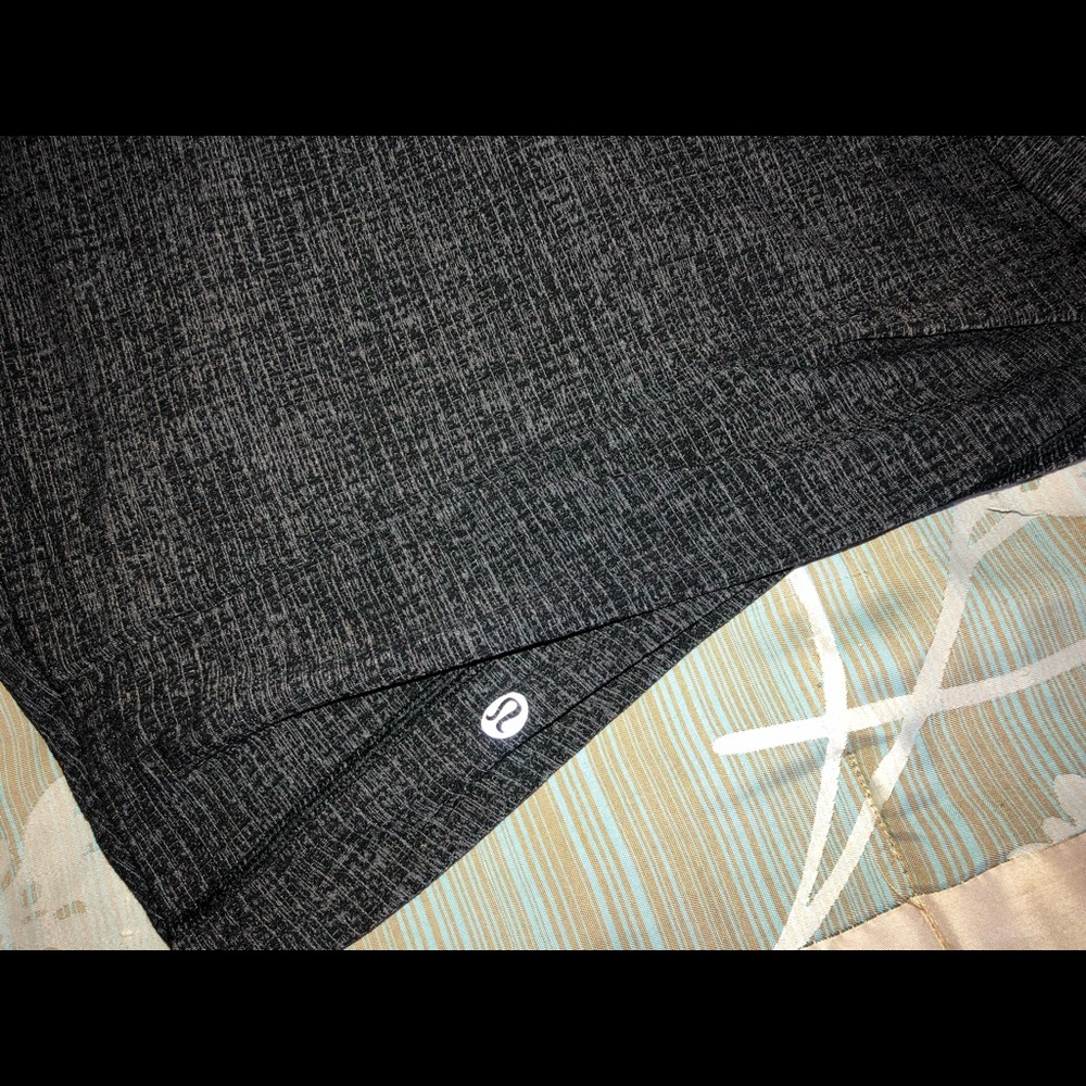 Lululemon pullover - Picture 3 of 3